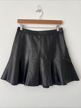 BANANA REPUBLIC - A-line Genuine Lamb Leather Mini Skirt - size 2
